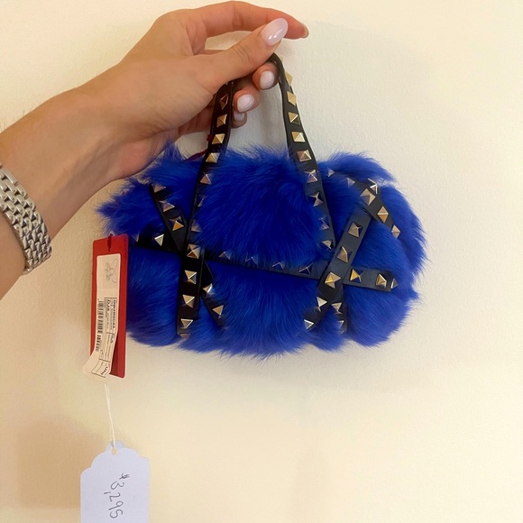 Acid Blue Fur Tote Valentino bag - Picture 9 of 9